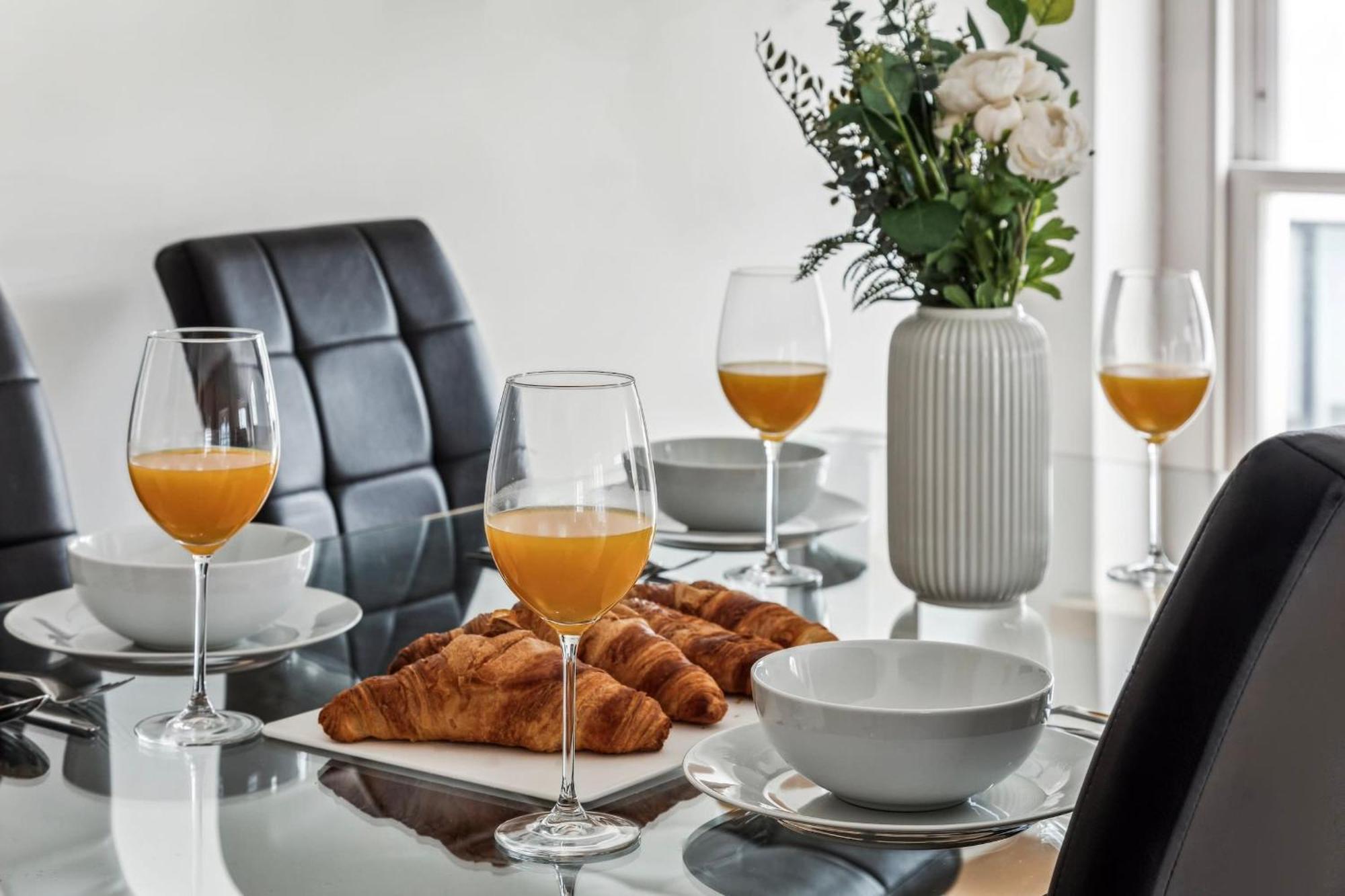 Modern 1Br In Central Fitzrovia - Cityapartmentstay 런던 외부 사진