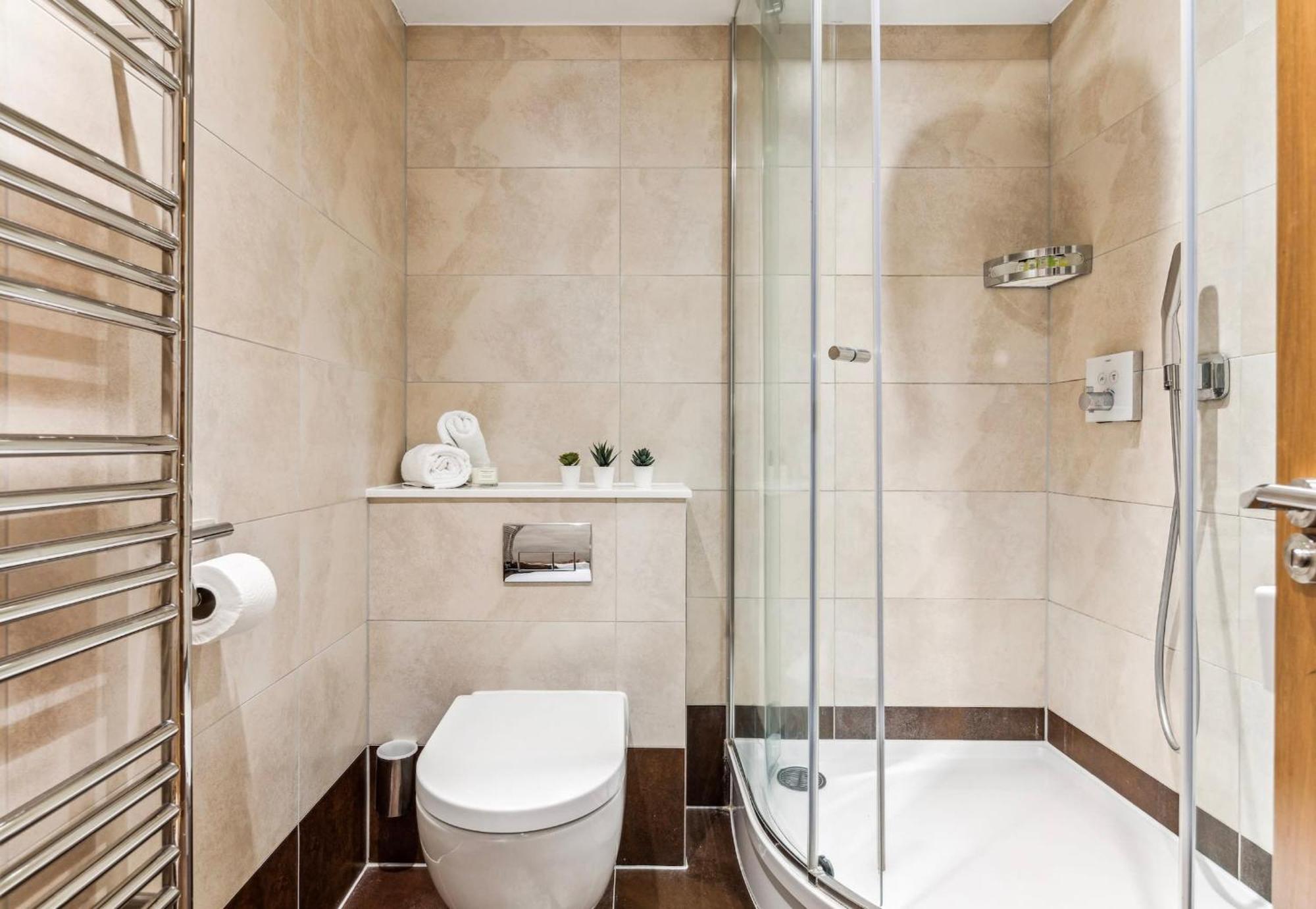 Modern 1Br In Central Fitzrovia - Cityapartmentstay 런던 외부 사진