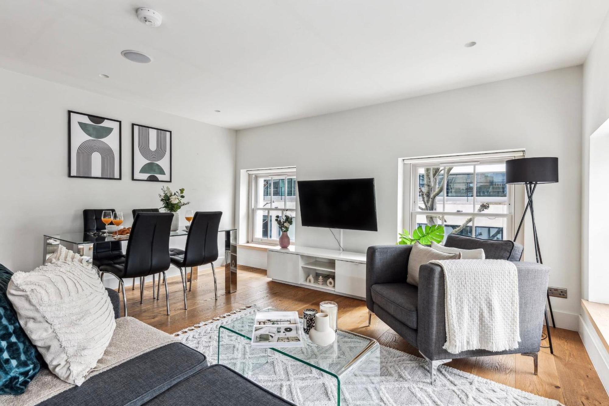 Modern 1Br In Central Fitzrovia - Cityapartmentstay 런던 외부 사진
